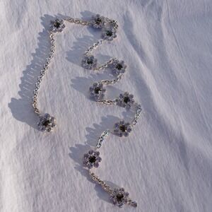 Fun wild‎ rhinestone flower chain belt